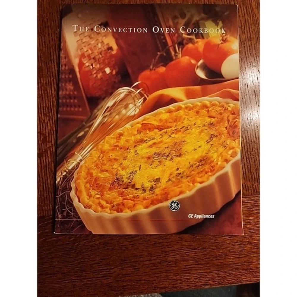 The Convection Oven Cookbook / GE Recipes Tips 96 Color Pages / NEW & UNREAD!‎
